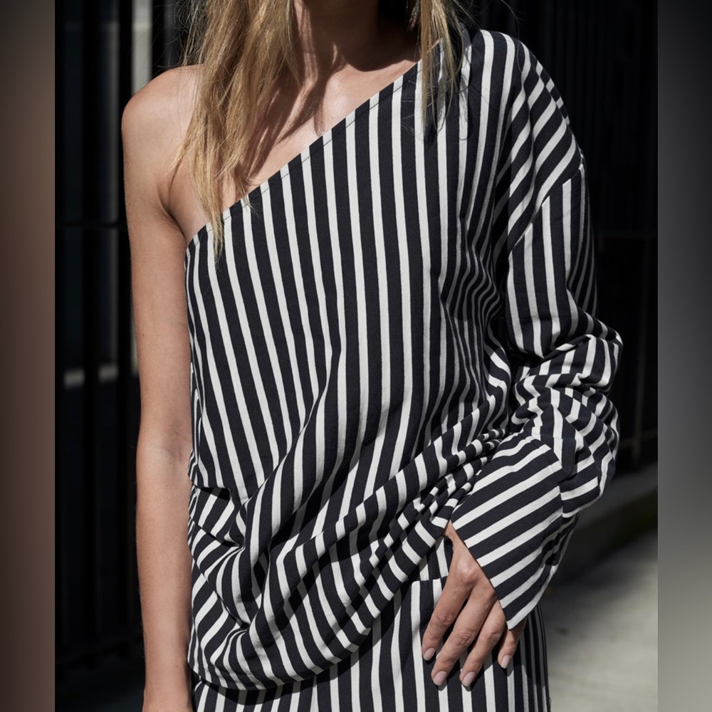 ZARA NWT STRIPED ASYMMETRICAL SHIRT